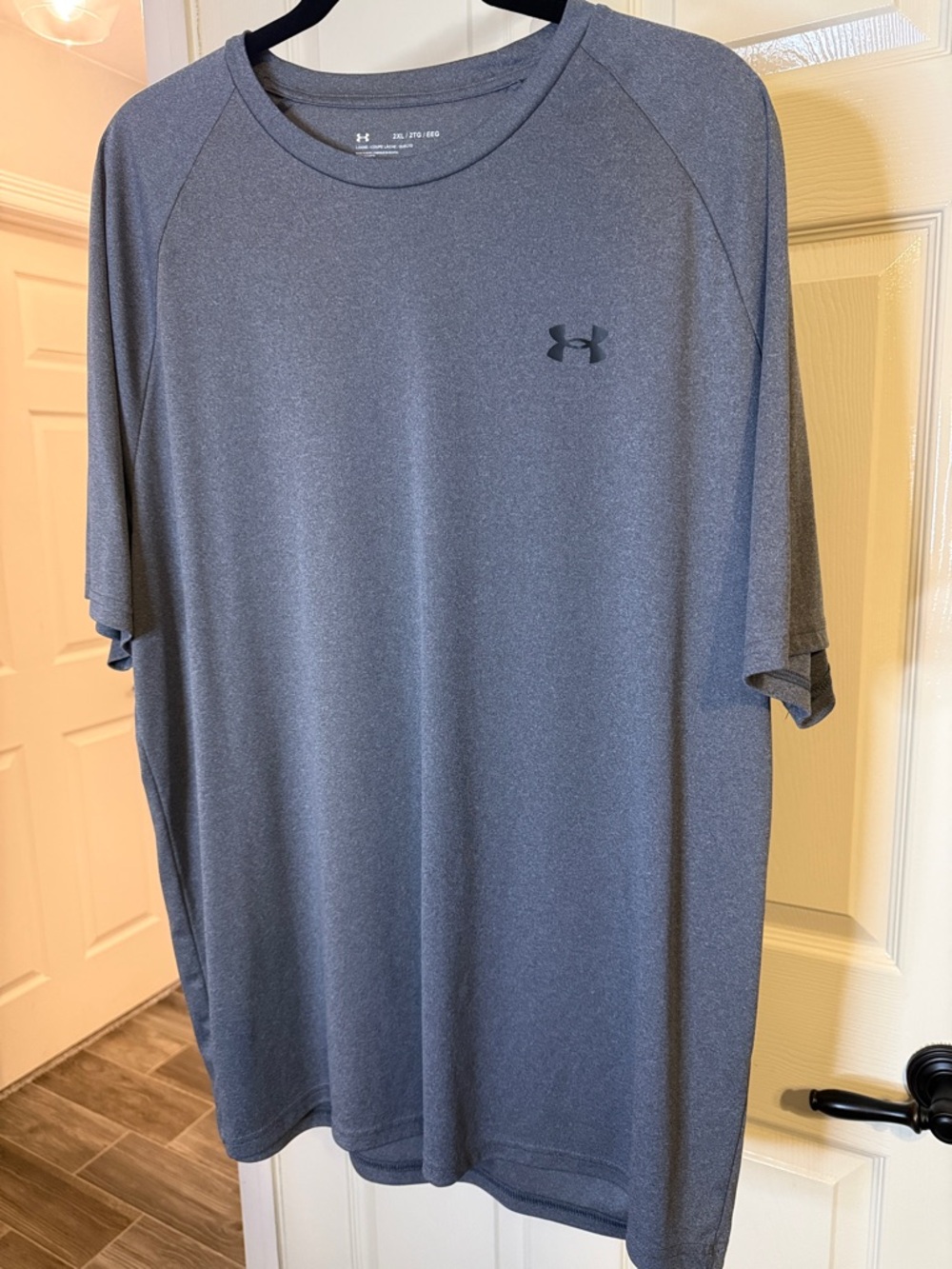 Under Armour Men's Heather Grey Short Sleeve Performance Tee